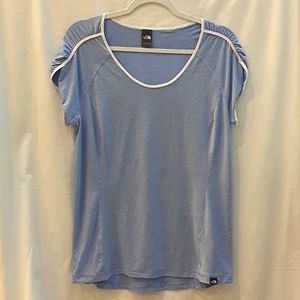 The North Face Women’s Activewear Striped Ruched Petal Sleeve Tee  L, Periwinkle